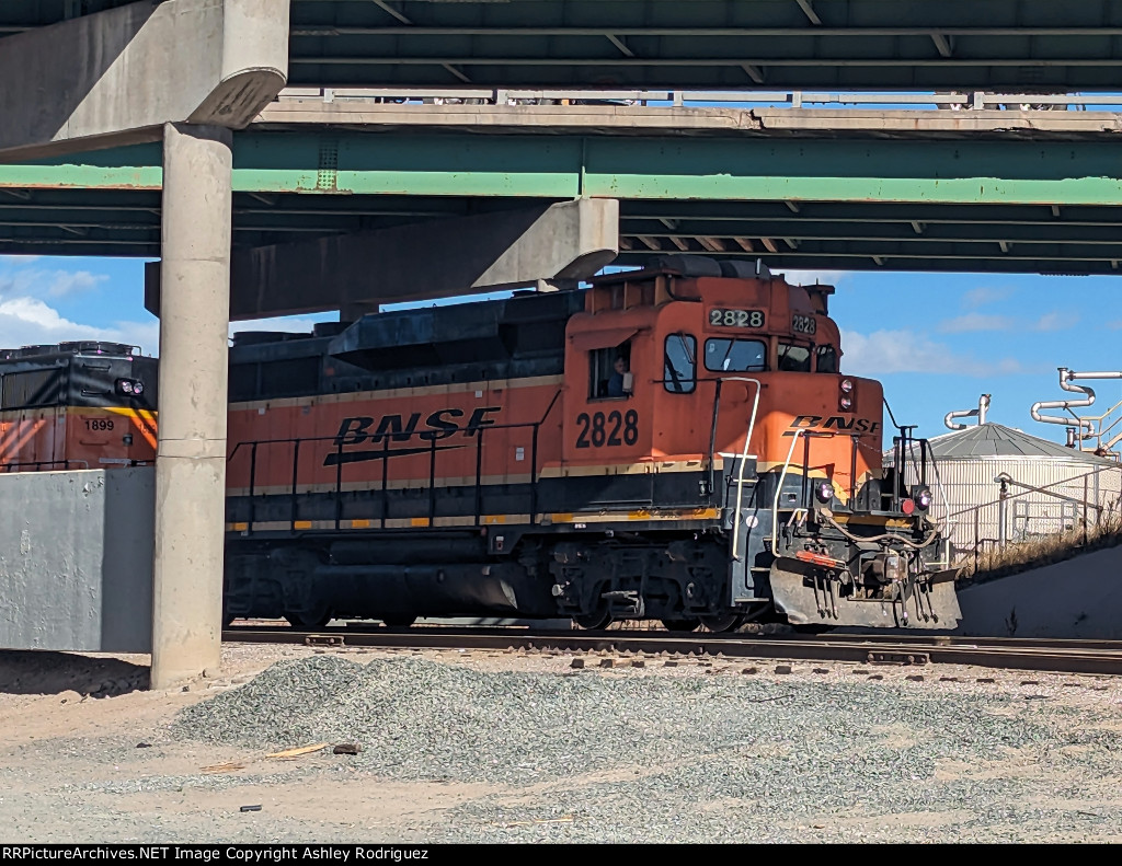 BNSF 2828